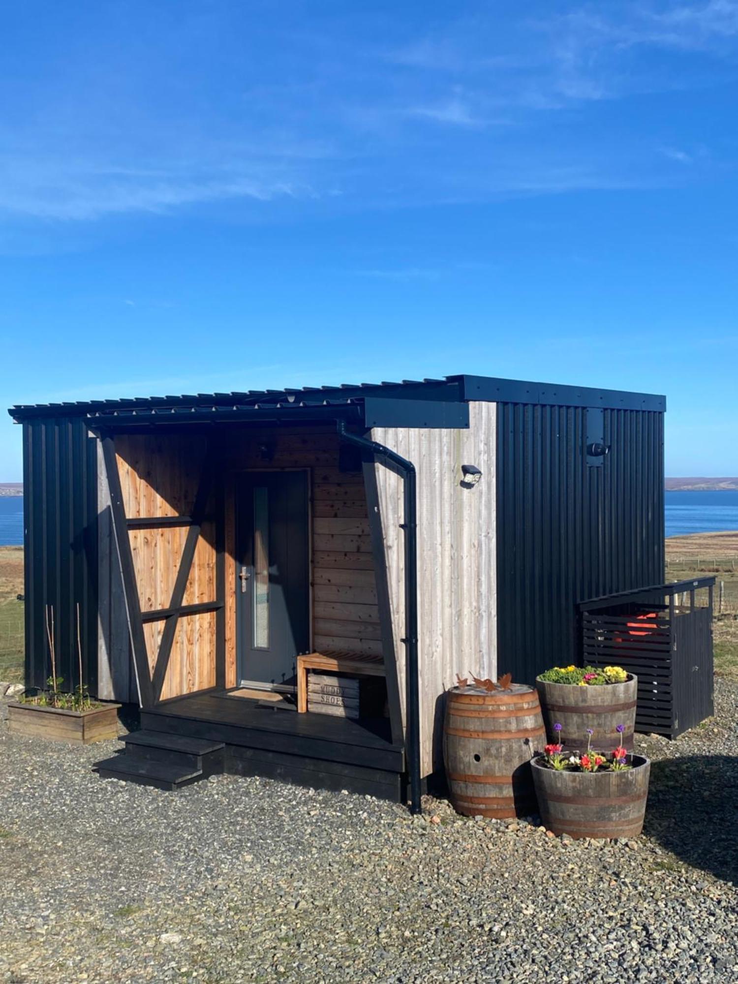 Garrabost Unique Luxurious Cabin On Sea View Working Croft מראה חיצוני תמונה